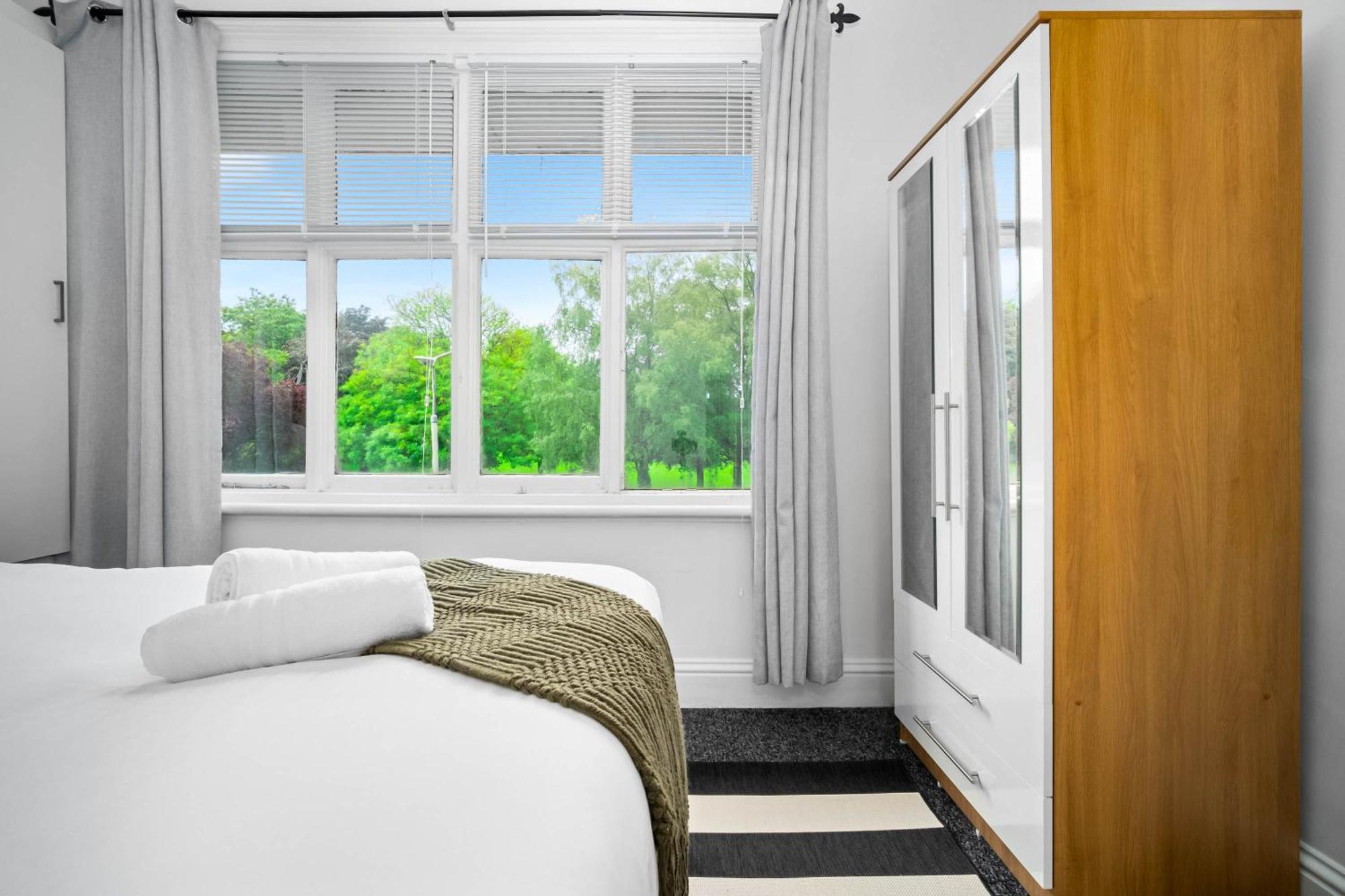 Luxury Apartment - Fast Wifi - Wolverhampton 9Apc Екстер'єр фото