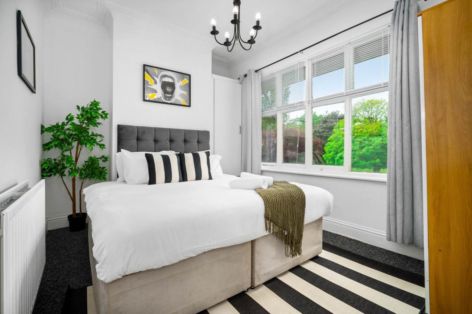 Luxury Apartment - Fast Wifi - Wolverhampton 9Apc Екстер'єр фото